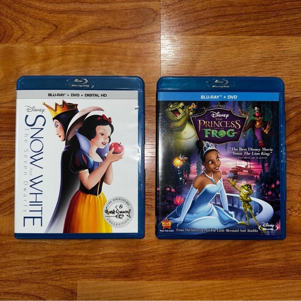 Lot Of 2 Disney Blu Rays Snow White & Princess And The Frog No Digital Codes